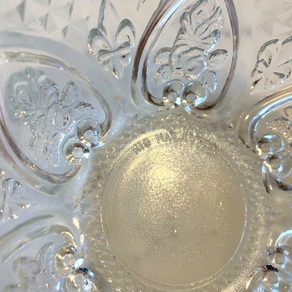 VTG KIG Malaysia Hearts Candy dish with Lid - Picture 7 of 13